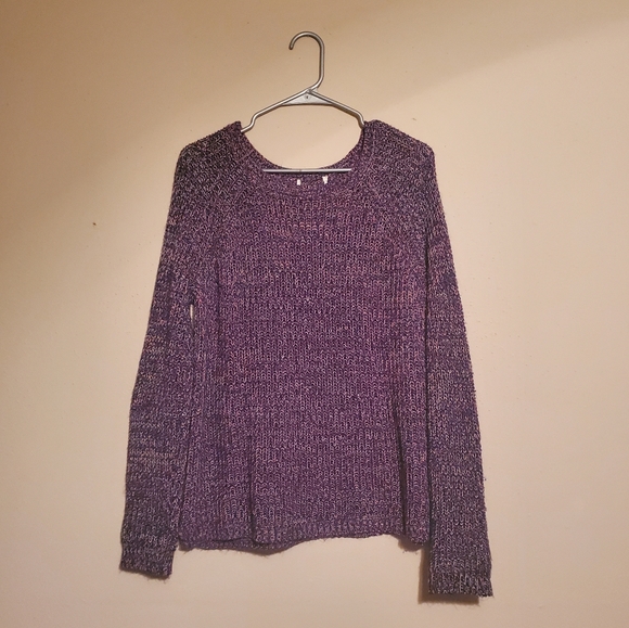 Sweater - Picture 2 of 4